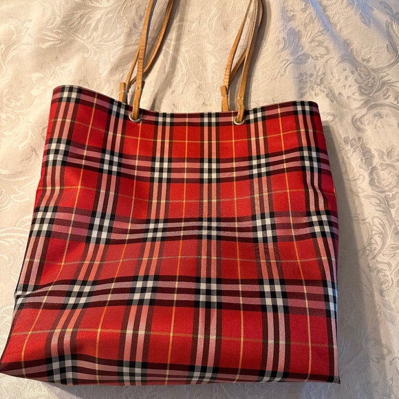 Burberry Red Nova Check Market Tote - Picture 1 of 13